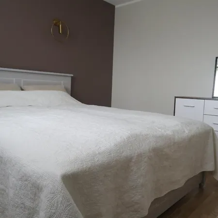 Appartement Pihtla Tee Kuelaliskorter 4