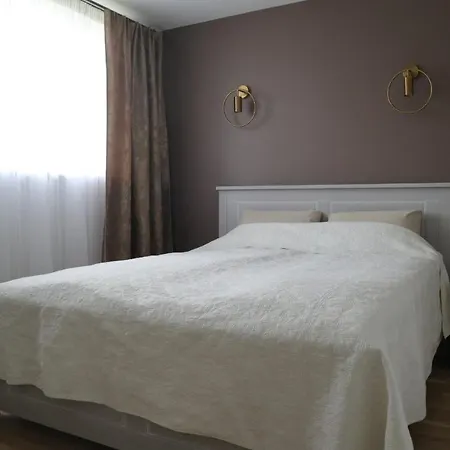 Pihtla Tee Kuelaliskorter 4 * Kuressaare