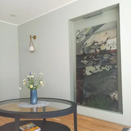Pihtla Tee Kuelaliskorter 4 Appartement