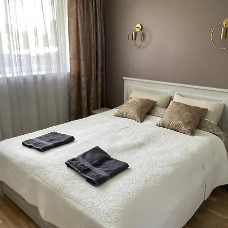 Pihtla Tee Kuelaliskorter 4 Appartement Kuressaare
